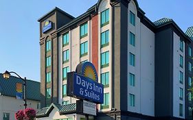 Days Inn By Wyndham Niagara Falls Centre St By The Falls